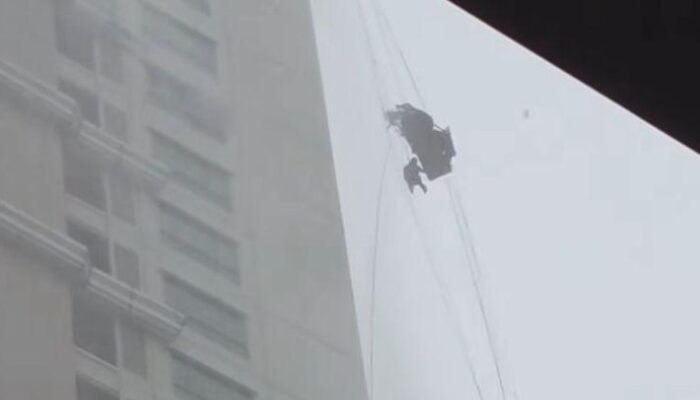 Maut Menyergap: Petugas Pembersih Kaca Apartemen Surabaya Tewas Tersangkut Tali Gondola