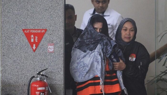 Dalih Pedangdut Bupati Fadia Usai OTT, Alasannya Malah Dikritik KPK!