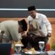 “Dari Salami hingga Cium Tangan: Prabowo dan Kiai di Bukber Istana”