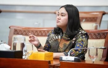 RI Cabut Kebebasan Anak, Medsos Jadi Sempadan Baru?