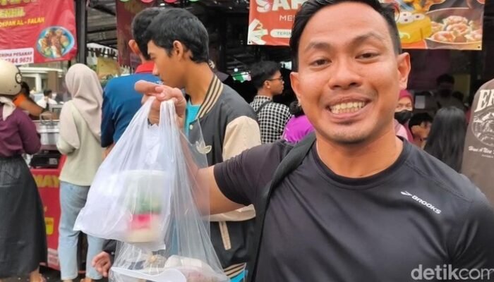 Saat Pelancong Asal Malaysia Ikut ‘War’ Takjil di Benhil yang Viral di Tiktok – Update 2