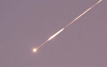 “Warga Israel Dikucilkan saat Negara Minta Mereka Mengungsi dari Serangan Iran”