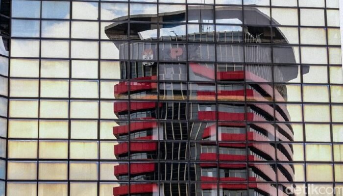 Bupati Rejang Lebong Bengkulu Terseret OTT KPK: Kaprikornian Politik yang Mengguncang!