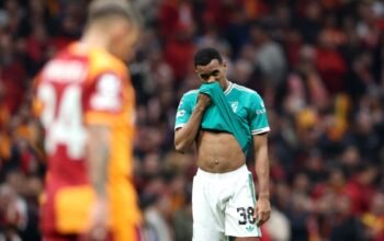 Dari Puncak ke Trench, Liverpool Sedang Tidak Beruntung di Musim Ini