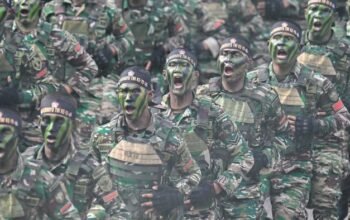 “TNI Reintroduce Gus Dur-Era Positions, Sparking Controversy”