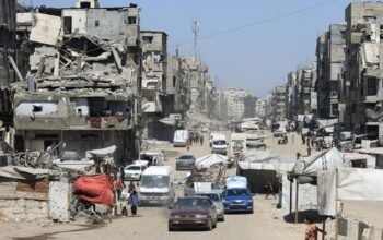 [Serangan Israel Hantam Kendaraan Polisi di Gaza, 8 Orang Tewas dalam Aksi Mengejutkan]