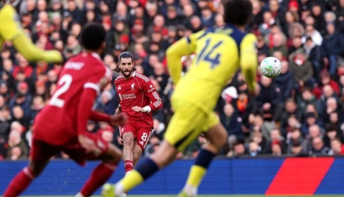 Kemenangan Liverpool atas Tottenham di Babak Pertama, 1-0 yang Menjanjikan!