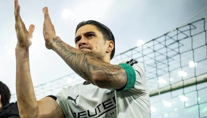 “Moenchengladbach Menang, Kevin Diks Ledak Rekor di Bundesliga! Wow, Begini Caranya!”