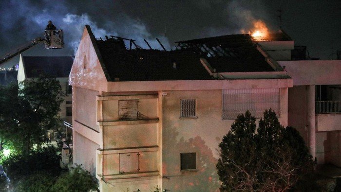 Kebakaran Membunuh, Serpihan Rudal Iran Menyebabkan Kenyataan Mengerikan