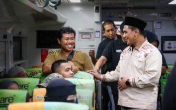 “Gus Yasin Tutup Mudik Gratis Jateng, Ratusan Pemudik Diberangkatkan: Perubahan Strategis yang Menjanjikan” (Kategori: Berita)