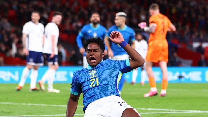 Dari Lyon ke Timnas, Endrick Siap Guncang Sepakbola Dunia