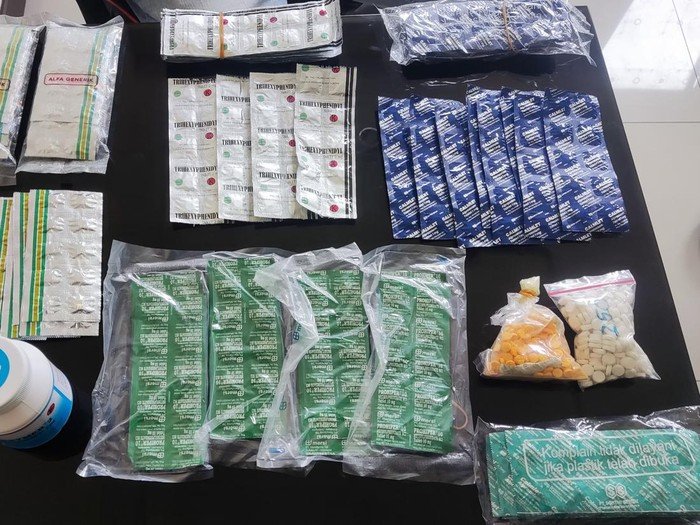 13 Bandar Obat Keras Dihentikan, Polisi Sita 4 Ribu Tramadol di Depok