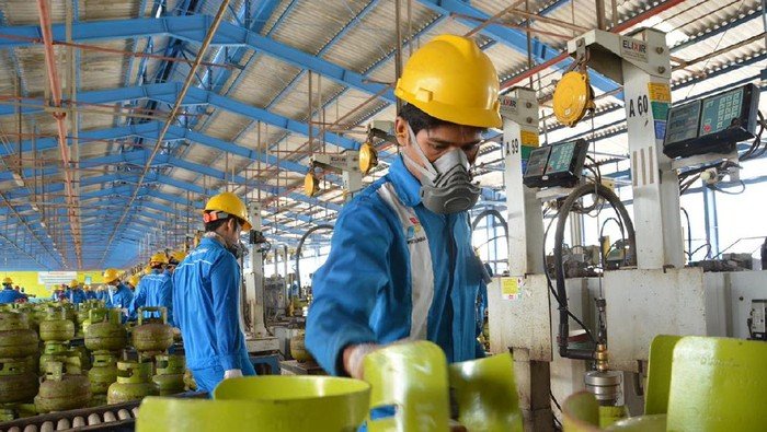 Projo Usul Pemerintah Bentuk Badan Pengendali LPG Subsidi Tengah Diselimuti Gejolak Minyak Dunia #Berita