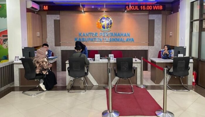 Libur Lebaran Tapi Pelayanan Tak Henti: 11 Kantor Pertanahan Jabar Siaga 24 Jam!