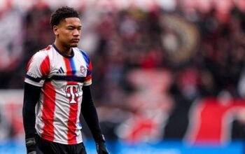 **Bayern Vs Atalanta: Kompany Khawatir Soal Pilihan Kiper Muda di Laga Kritikal**