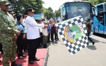“Program Mudik Gratis Banten Berhasil Lepas 990 Peserta, Andra Soni: ‘Terima Kasih!'”