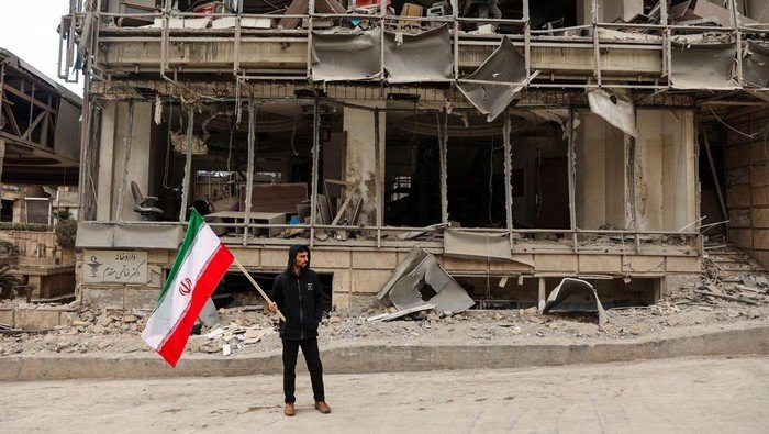 Militer Israel Ancam Terus Lanjutkan Pembunuhan Pejabat Senior Iran, Teguhkan Ancaman Baru