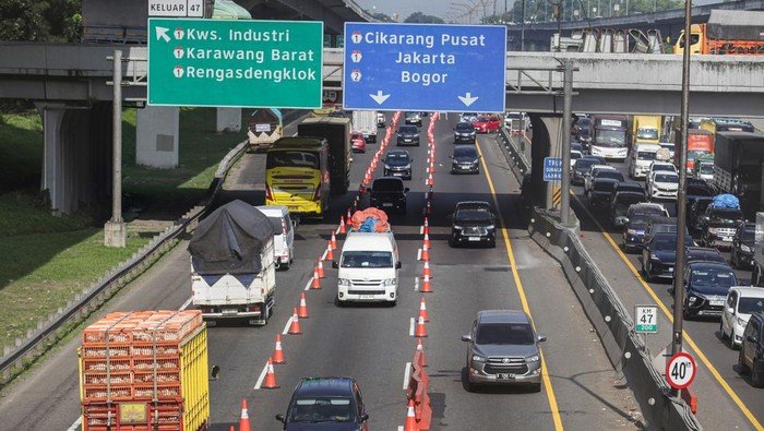 Kakorlantas: 42% Kendaraan Telah Tinggalkan Jakarta Selama Arus Mudik - Update 2