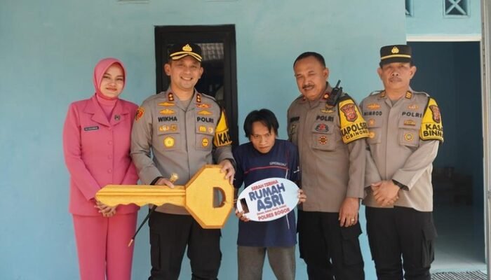 Polres Bogor Serahkan Lagi 4 Unit Renovasi Rutilahu, Kado Lebaran untuk Warga – Update 1