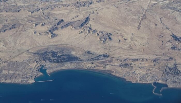 Jepang-Korsel Dapat Pijakan dari Iran, Kapal Aman Lewat Hormuz