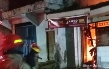 Subuh Subuh, Kebakaran Warteg Bogor Akibat Korsleting Listrik