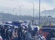 GT Parungkuda Tol Bocimi Macet Nyaris Tak Bergerak, Merambat ke Jalur Arteri: Krisis Lalu Lintas yang Mengguncang Kota
