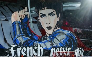 “UEFA Tegaskan Aturan, Sanksi Klub Lille atas Tifo Orang Suci”